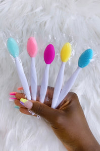 Exfoliating Lip Brush for Lip Scrub - random pick